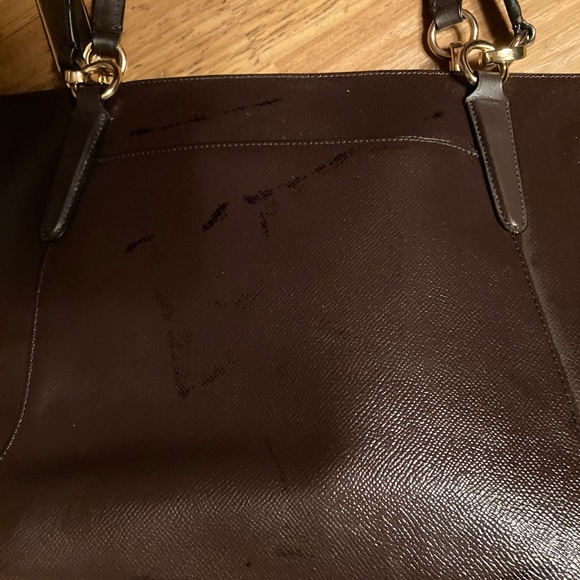 High gloss Coach tote with drawstring dust cover bag - Picture 9 of 11